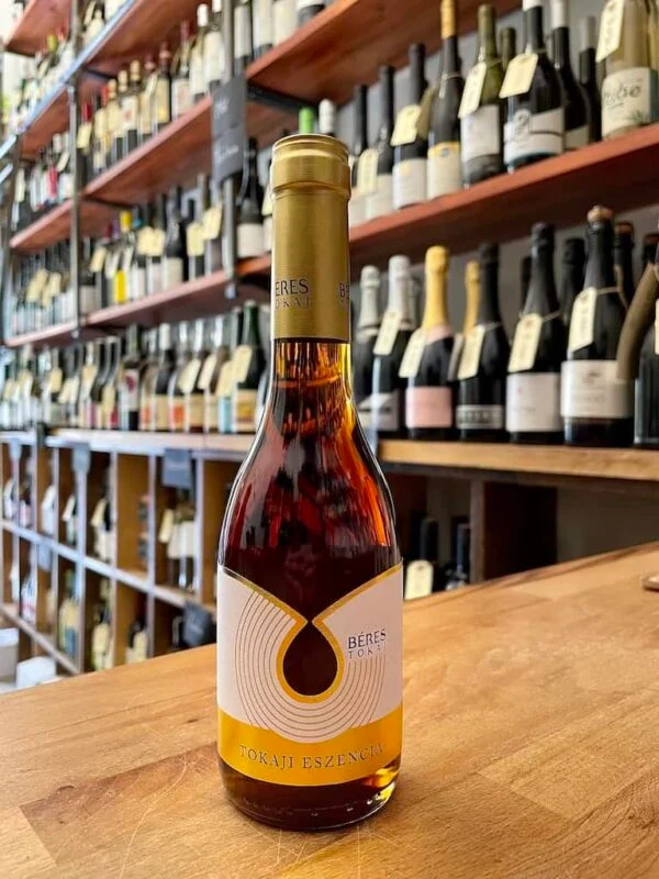 taste-hungary-tokaji-eszencia-beres-600x800 taste-hungary-tokaji-eszencia-beres-600x800