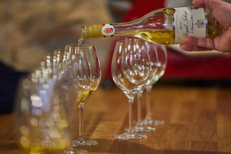 Tasting Table Cellar 21 svg%3E
