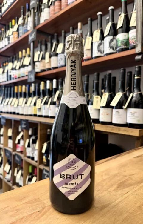 Home 3 Brut (Traditional Method Sparkling Wine) – Hernyák Birtok